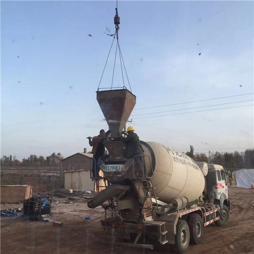 寿县“精准瞄准”—— 吊车的 “定位导航” 技术